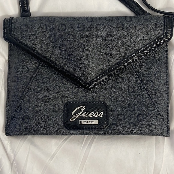 GUESS Envelope Cross Body Purse - Picture 2 of 7